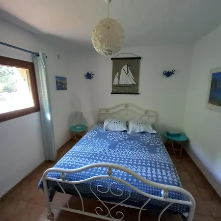 60 M2 Climatise 2 Adultes Max Et 2 Enfants Piscine Partagee * Porto-Vecchio (Corsica)