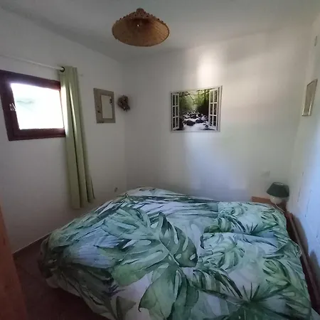 Appartement 60 M2 Climatise 2 Adultes Max Et 2 Enfants Piscine Partagee